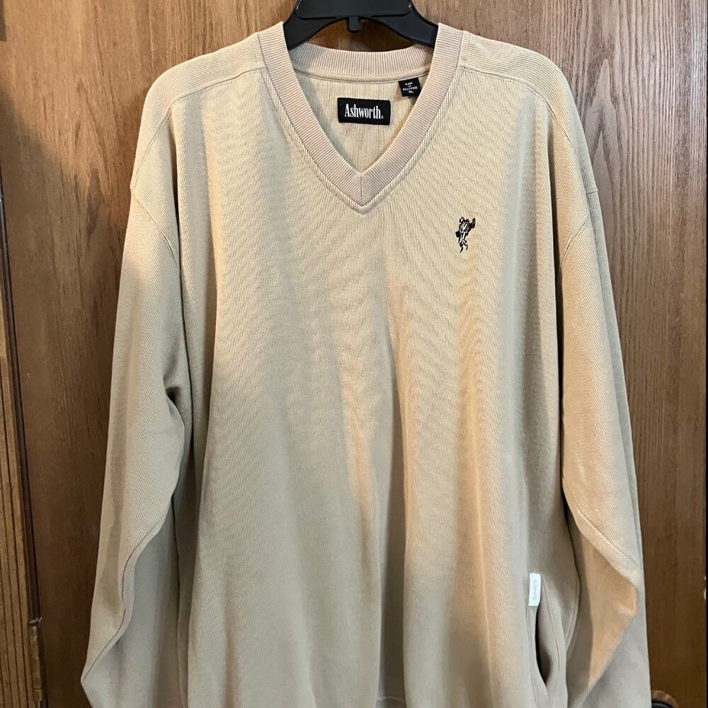 Ashworth Men’s V-Neck Pullover Sweater Beige with Small Logo